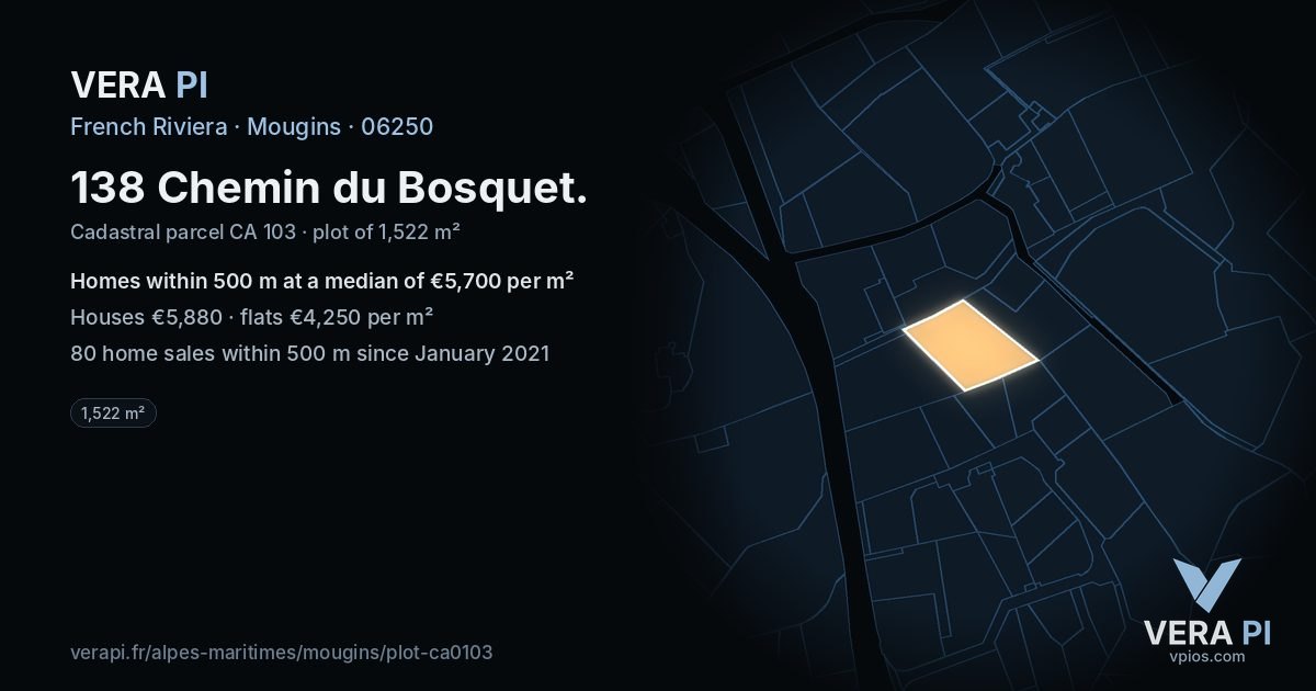 138 Chemin du Bosquet, Mougins at night – the plot lit, the parcels around coloured by the prices near them
