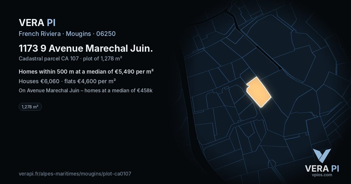 1173 9 Avenue Marechal Juin, Mougins at night – the plot lit, the parcels around coloured by the prices near them