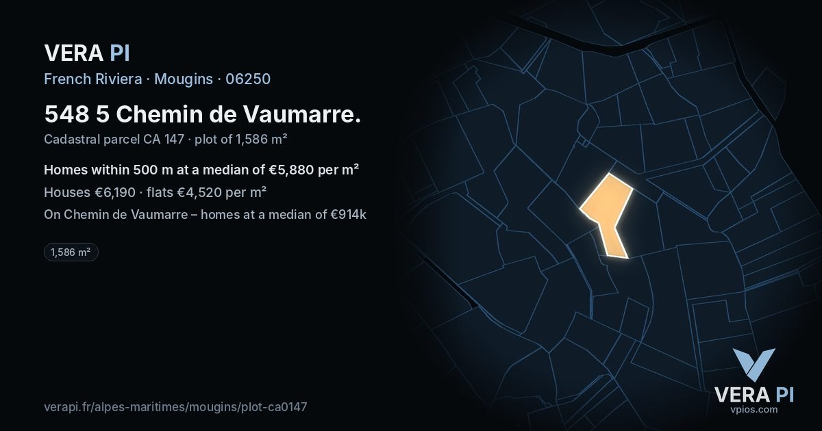 548 5 Chemin de Vaumarre, Mougins at night – the plot lit, the parcels around coloured by the prices near them