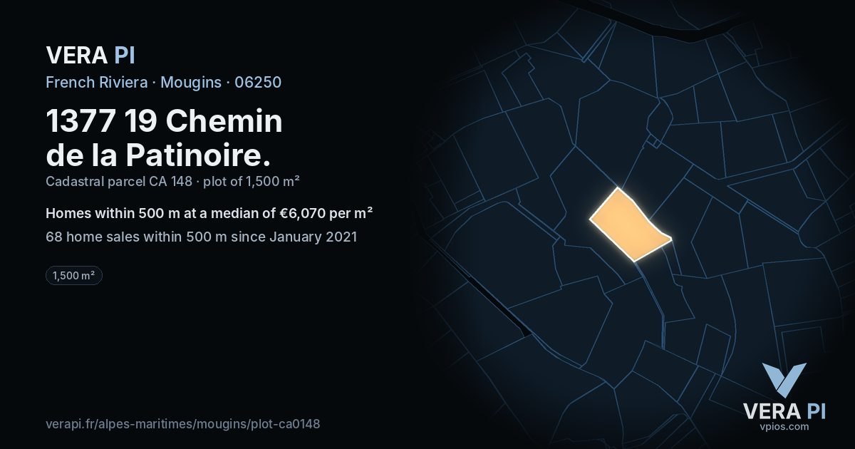 1377 19 Chemin de la Patinoire, Mougins at night – the plot lit, the parcels around coloured by the prices near them