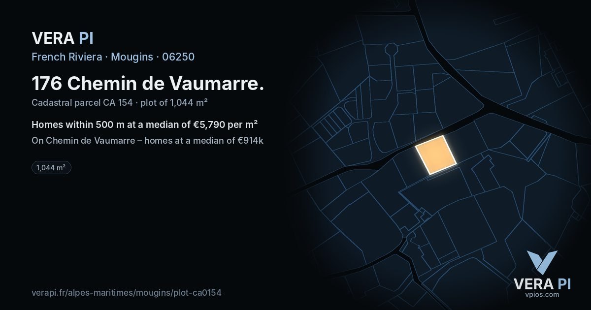 176 Chemin de Vaumarre, Mougins at night – the plot lit, the parcels around coloured by the prices near them