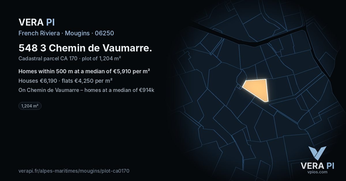 548 3 Chemin de Vaumarre, Mougins at night – the plot lit, the parcels around coloured by the prices near them