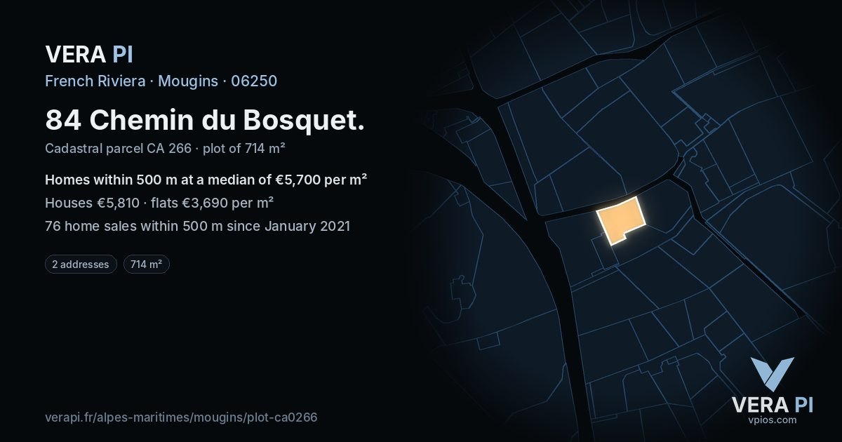 84 Chemin du Bosquet, Mougins at night – the plot lit, the parcels around coloured by the prices near them