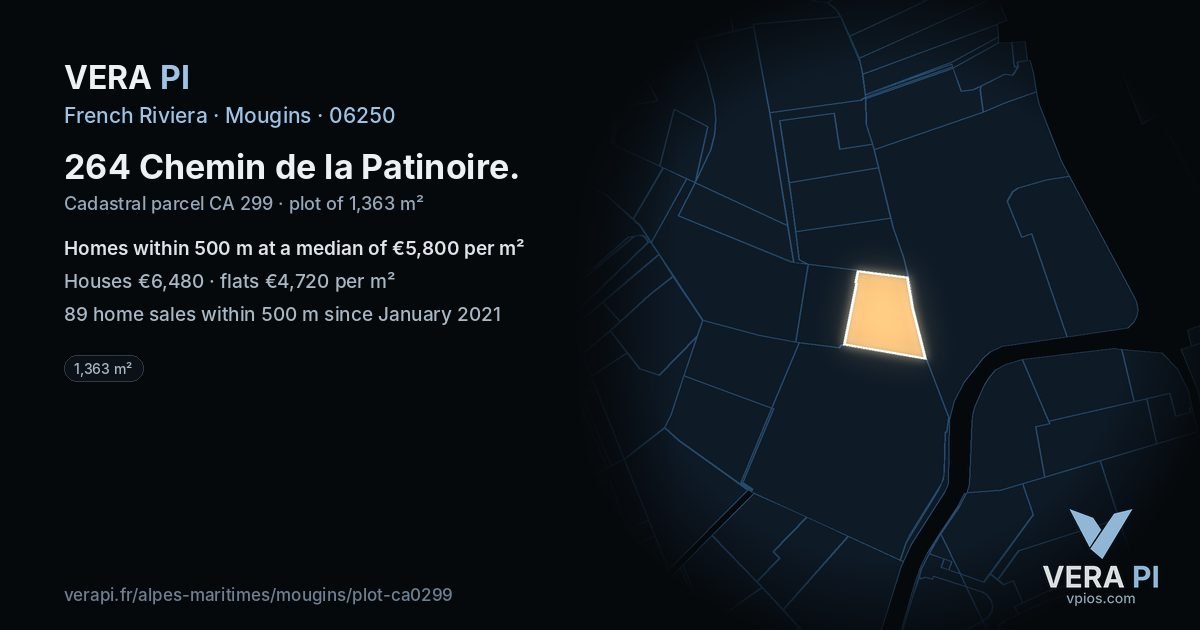 264 Chemin de la Patinoire, Mougins at night – the plot lit, the parcels around coloured by the prices near them