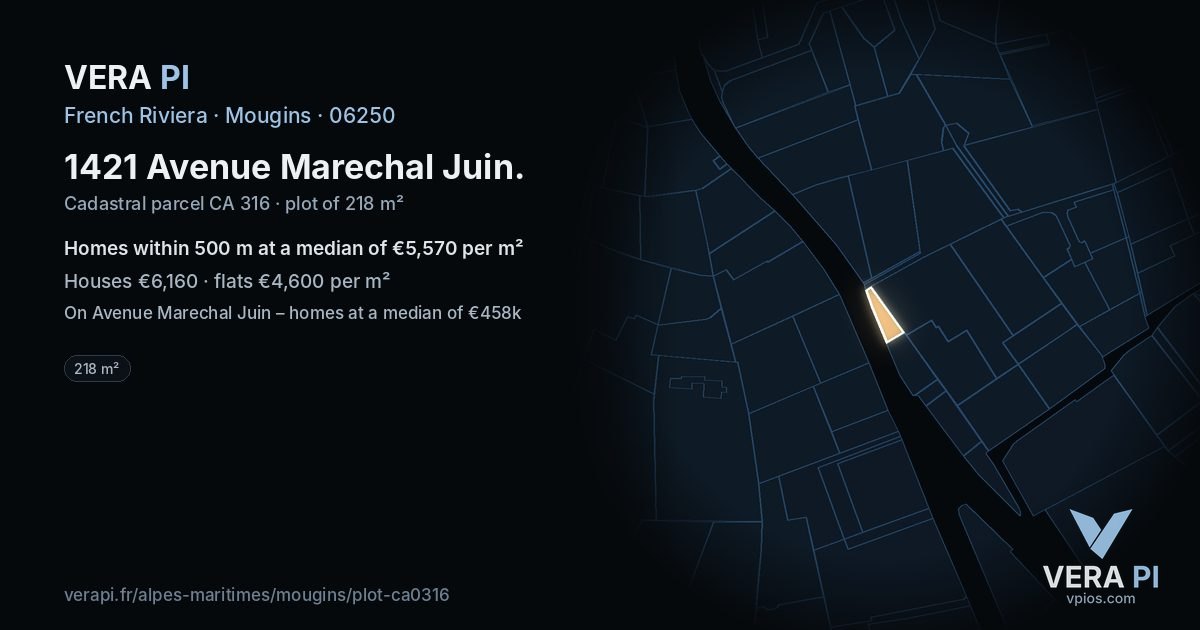 1421 Avenue Marechal Juin, Mougins at night – the plot lit, the parcels around coloured by the prices near them