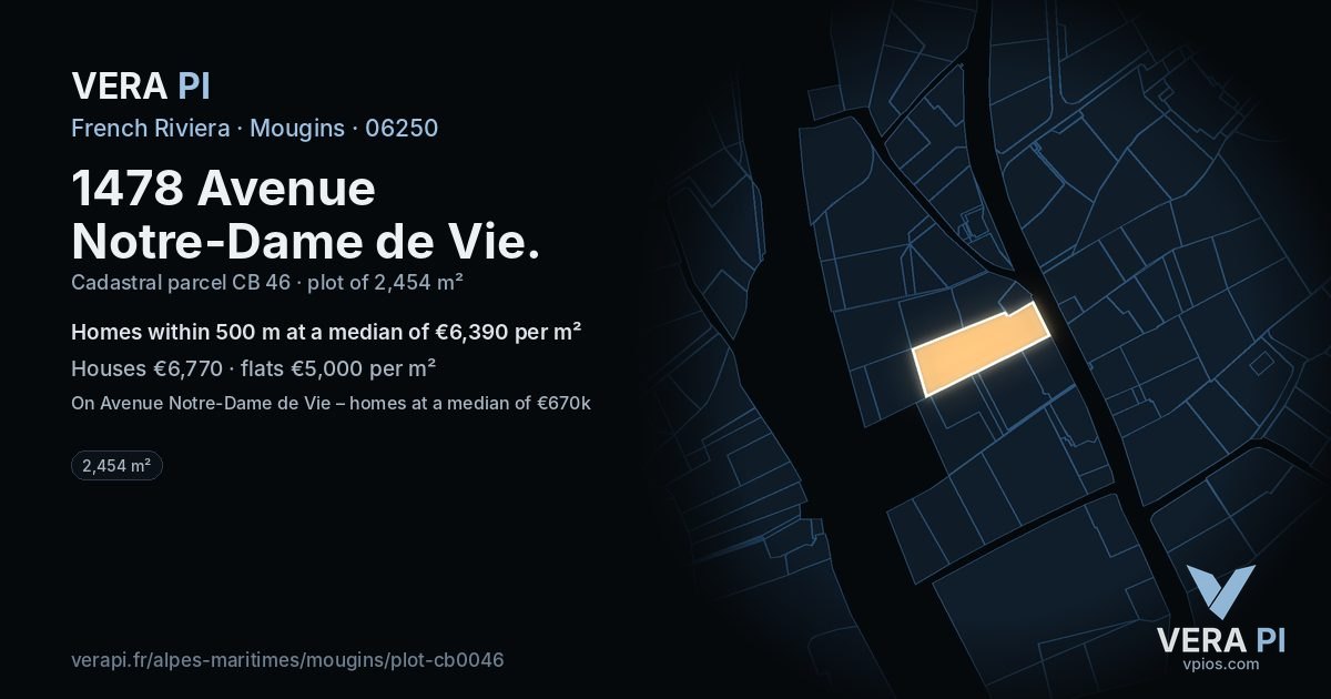 1478 Avenue Notre-Dame de Vie, Mougins at night – the plot lit, the parcels around coloured by the prices near them