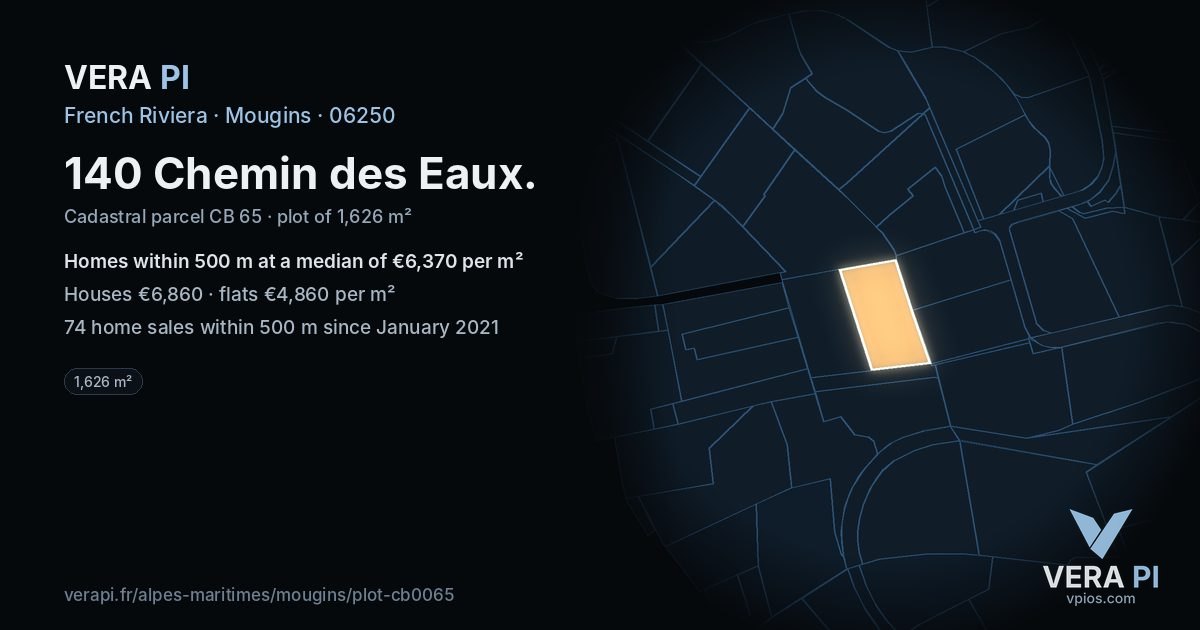 140 Chemin des Eaux, Mougins at night – the plot lit, the parcels around coloured by the prices near them