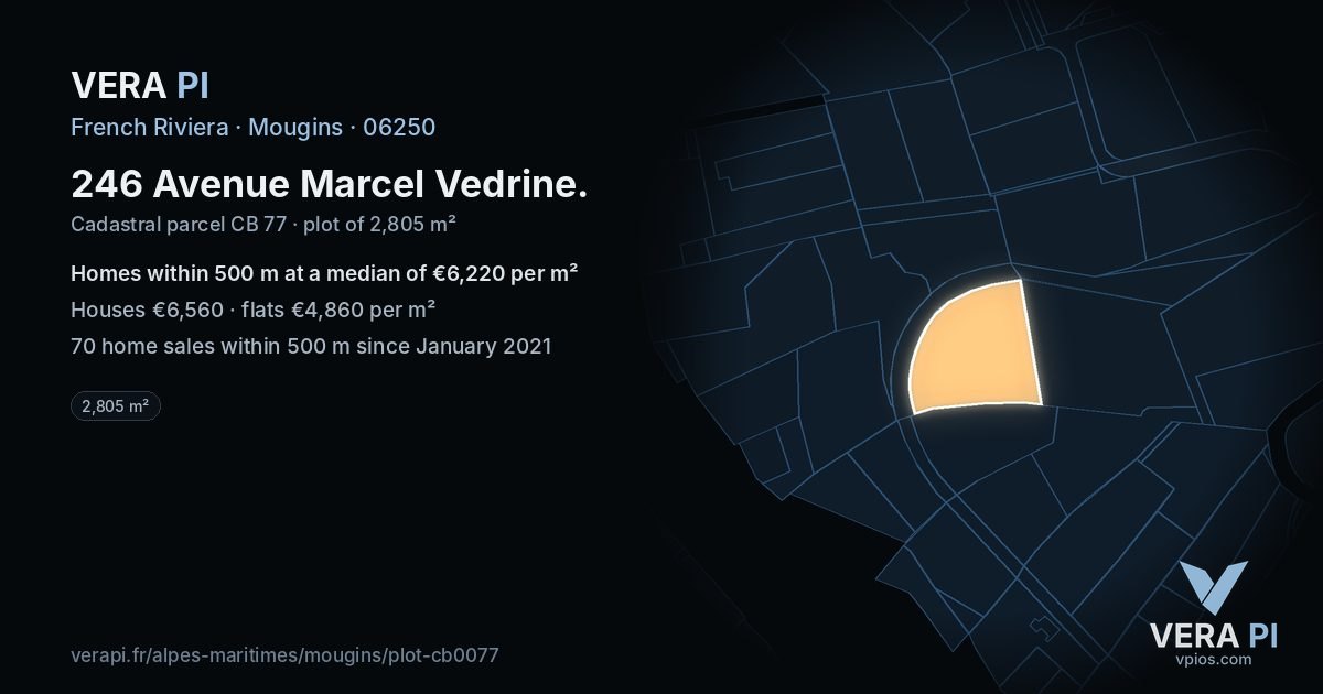 246 Avenue Marcel Vedrine, Mougins at night – the plot lit, the parcels around coloured by the prices near them