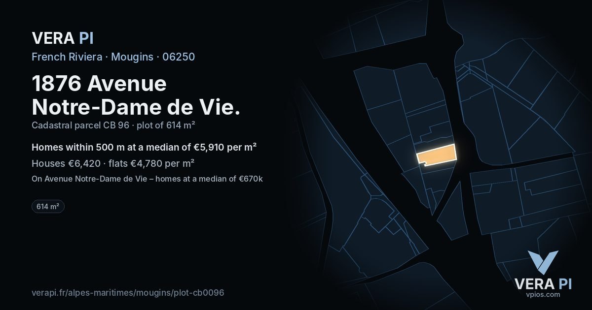 1876 Avenue Notre-Dame de Vie, Mougins at night – the plot lit, the parcels around coloured by the prices near them