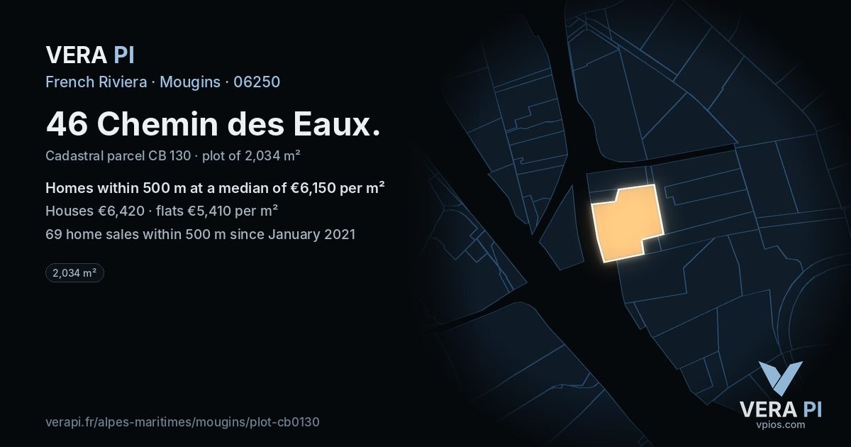 46 Chemin des Eaux, Mougins at night – the plot lit, the parcels around coloured by the prices near them