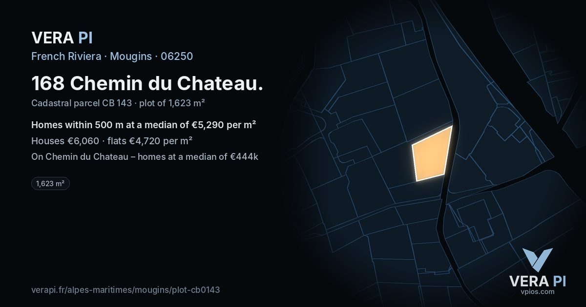 168 Chemin du Chateau, Mougins at night – the plot lit, the parcels around coloured by the prices near them