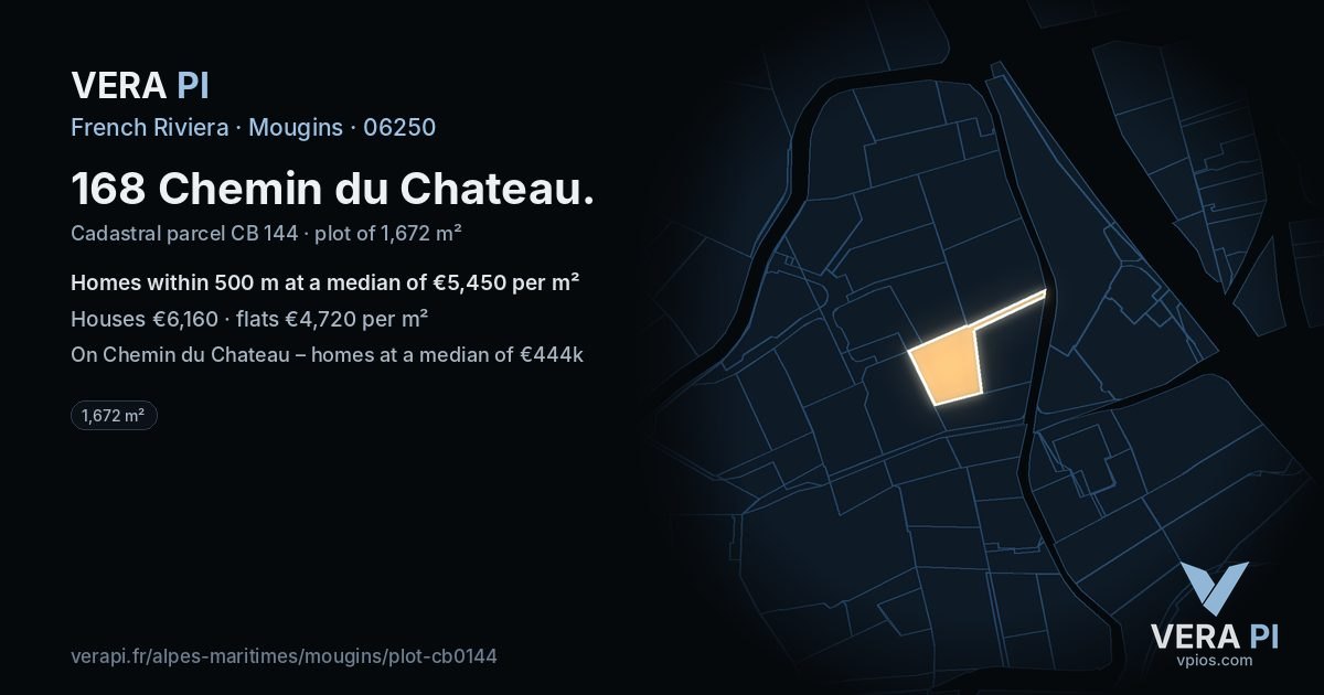 168 Chemin du Chateau, Mougins at night – the plot lit, the parcels around coloured by the prices near them