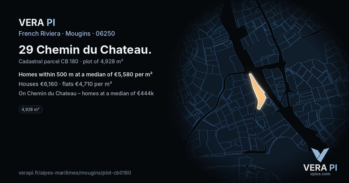29 Chemin du Chateau, Mougins at night – the plot lit, the parcels around coloured by the prices near them