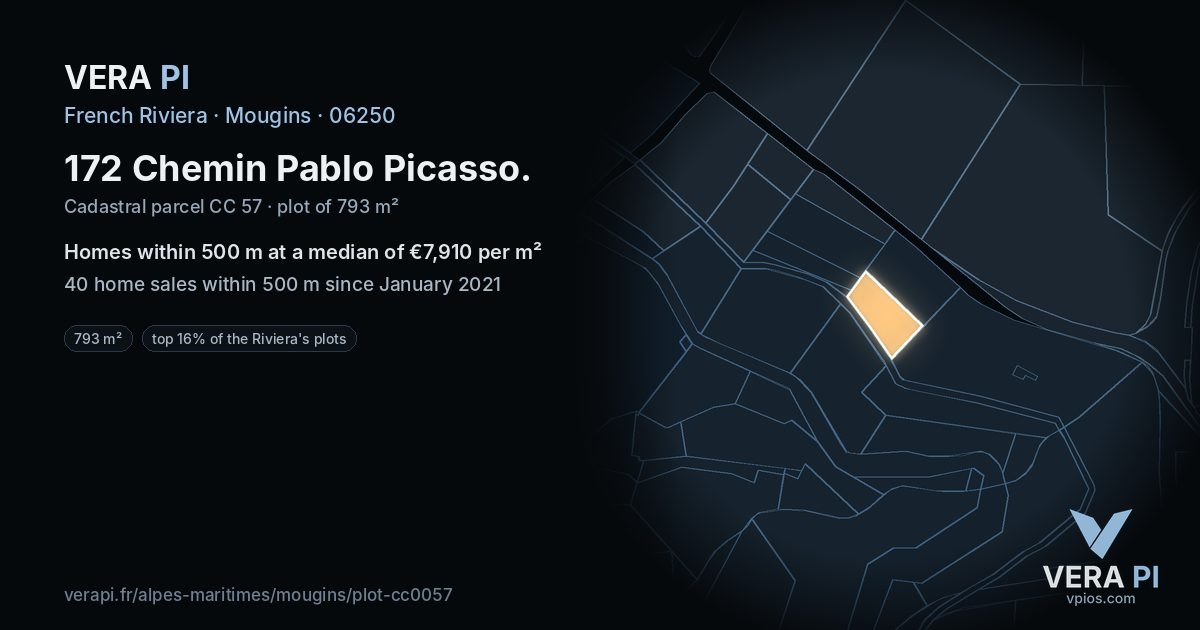 172 Chemin Pablo Picasso, Mougins at night – the plot lit, the parcels around coloured by the prices near them