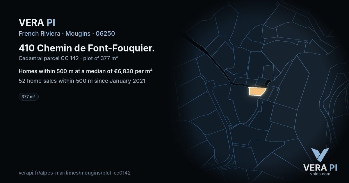 410 Chemin de Font-Fouquier, Mougins at night – the plot lit, the parcels around coloured by the prices near them