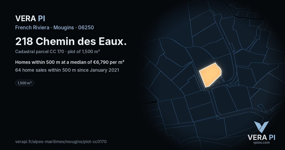 218 Chemin des Eaux, Mougins at night – the plot lit, the parcels around coloured by the prices near them