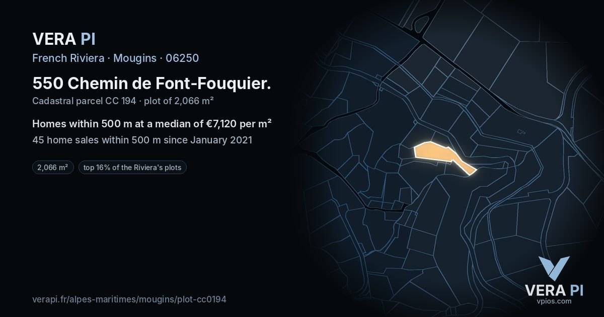 550 Chemin de Font-Fouquier, Mougins at night – the plot lit, the parcels around coloured by the prices near them