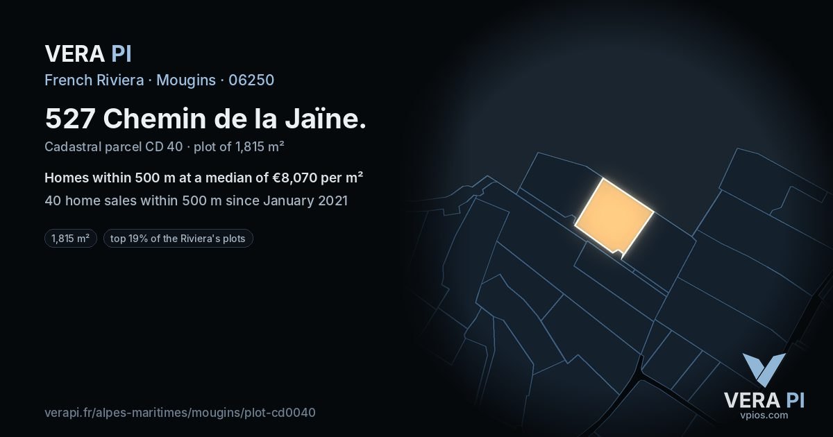 527 Chemin de la Jaïne, Mougins at night – the plot lit, the parcels around coloured by the prices near them