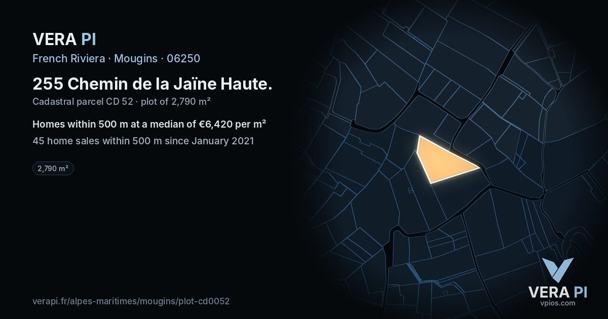 255 Chemin de la Jaïne Haute, Mougins at night – the plot lit, the parcels around coloured by the prices near them
