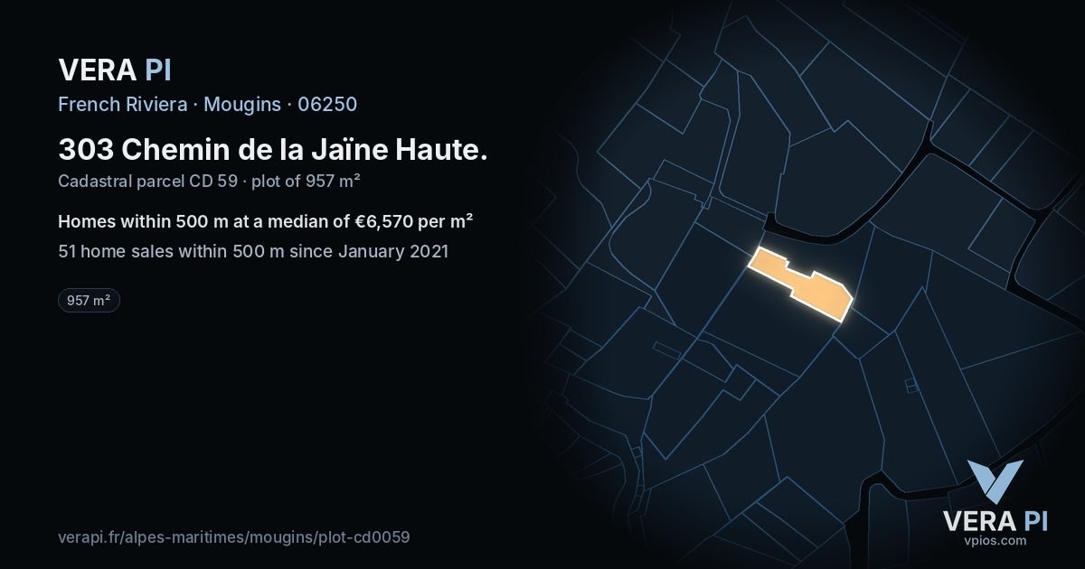 303 Chemin de la Jaïne Haute, Mougins at night – the plot lit, the parcels around coloured by the prices near them