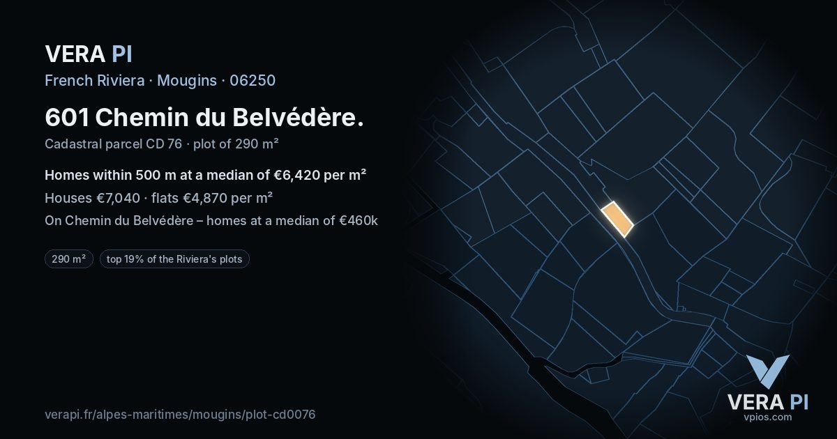 601 Chemin du Belvédère, Mougins at night – the plot lit, the parcels around coloured by the prices near them