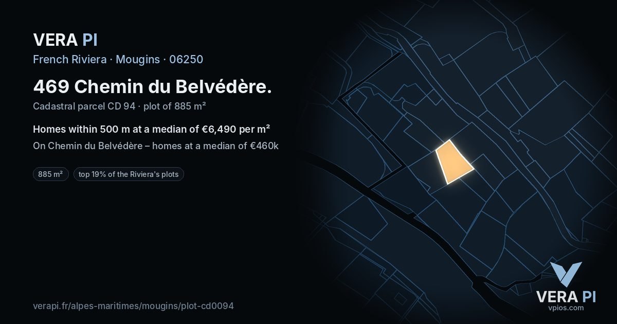 469 Chemin du Belvédère, Mougins at night – the plot lit, the parcels around coloured by the prices near them