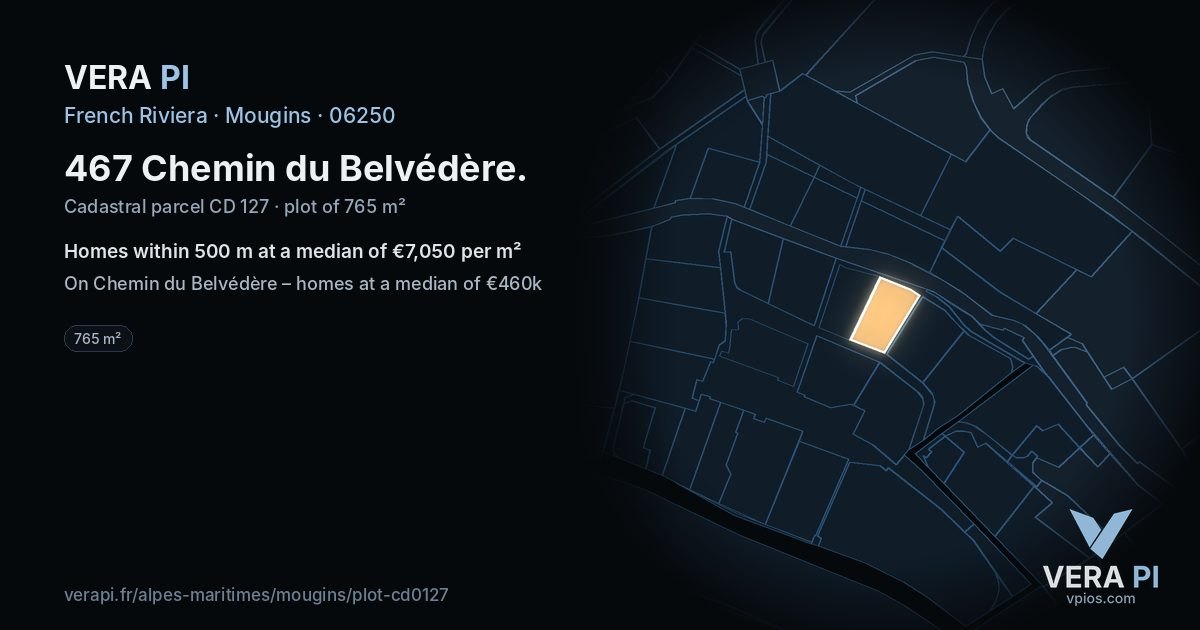 467 Chemin du Belvédère, Mougins at night – the plot lit, the parcels around coloured by the prices near them