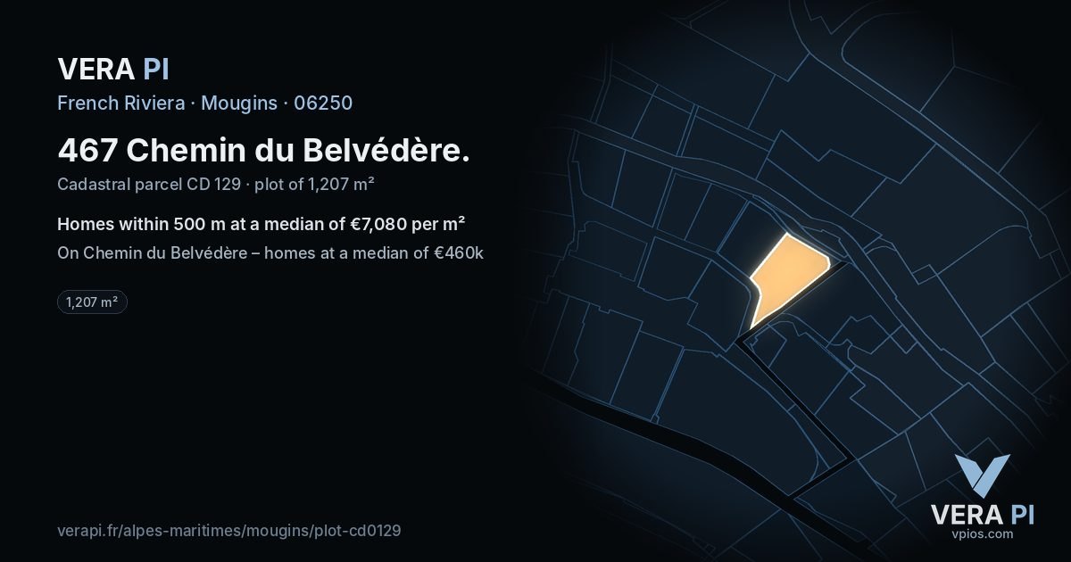 467 Chemin du Belvédère, Mougins at night – the plot lit, the parcels around coloured by the prices near them