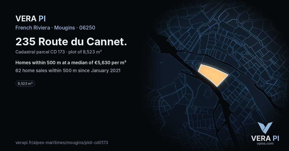 235 Route du Cannet, Mougins at night – the plot lit, the parcels around coloured by the prices near them