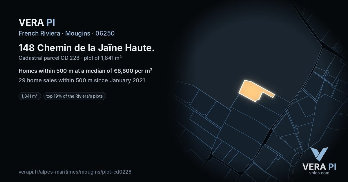 148 Chemin de la Jaïne Haute, Mougins at night – the plot lit, the parcels around coloured by the prices near them