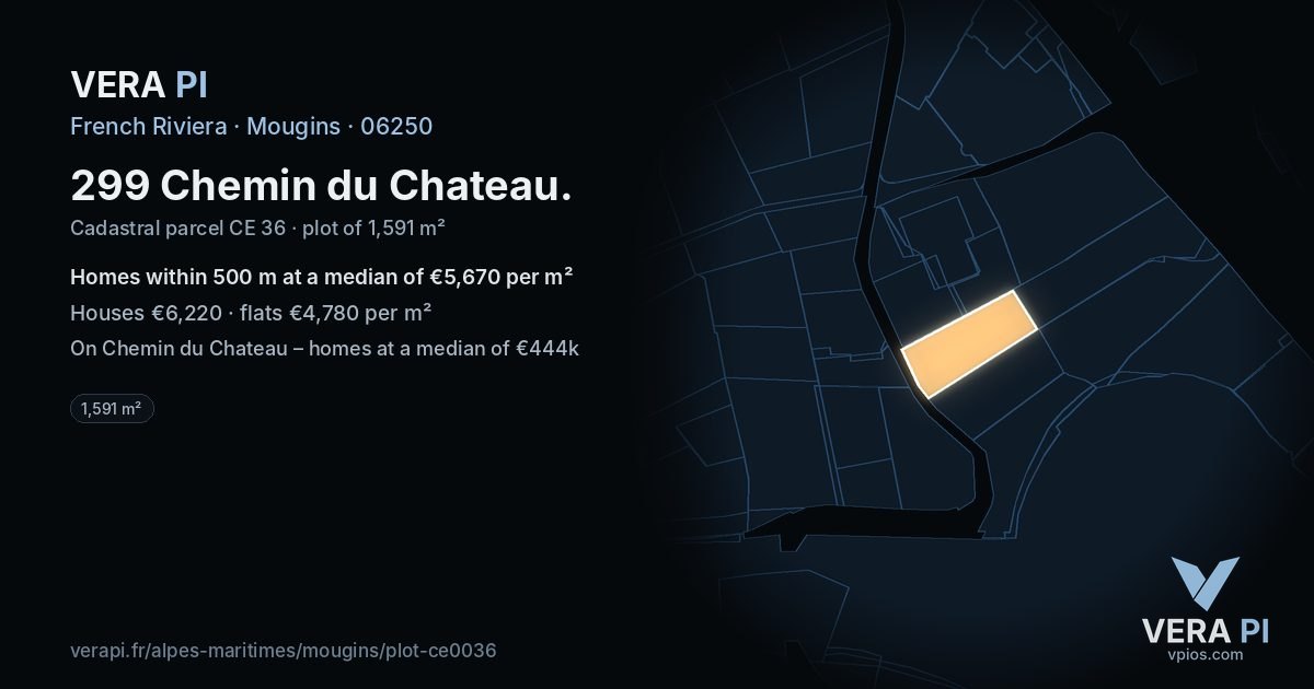 299 Chemin du Chateau, Mougins at night – the plot lit, the parcels around coloured by the prices near them