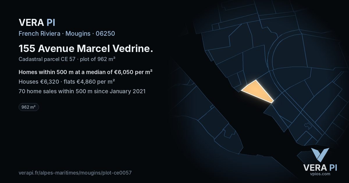 155 Avenue Marcel Vedrine, Mougins at night – the plot lit, the parcels around coloured by the prices near them
