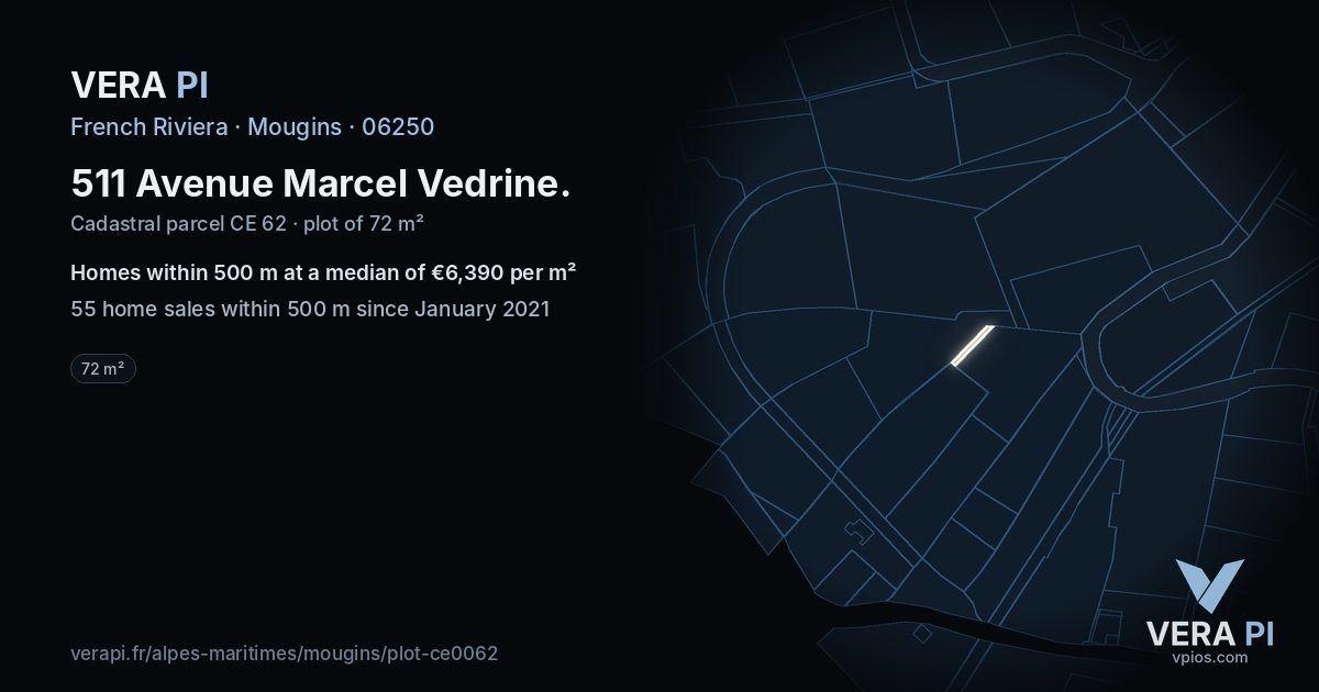 511 Avenue Marcel Vedrine, Mougins at night – the plot lit, the parcels around coloured by the prices near them