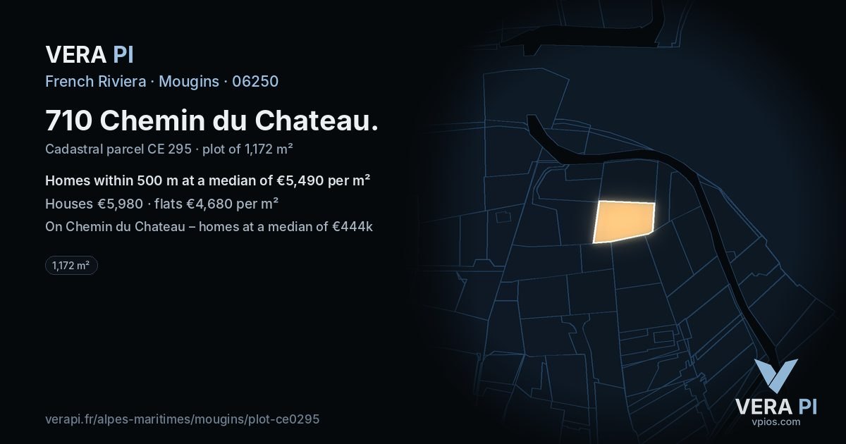 710 Chemin du Chateau, Mougins at night – the plot lit, the parcels around coloured by the prices near them