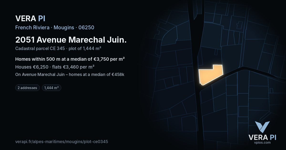 2051 Avenue Marechal Juin, Mougins at night – the plot lit, the parcels around coloured by the prices near them
