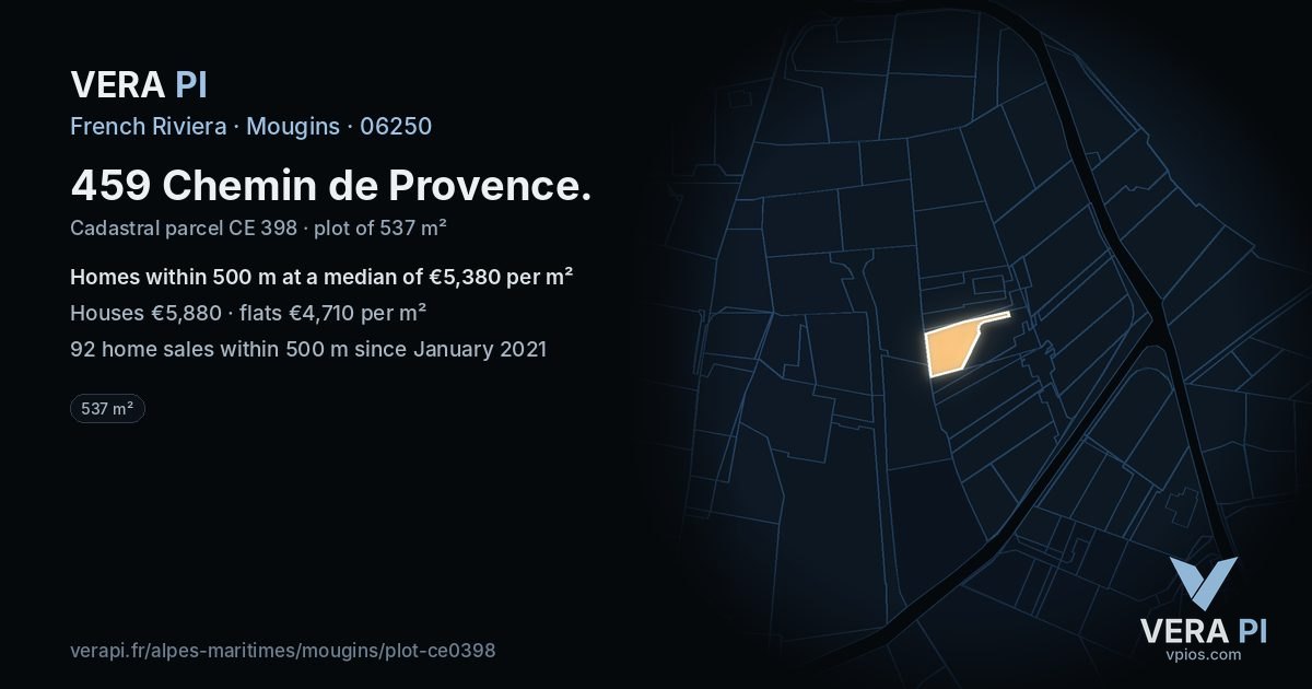 459 Chemin de Provence, Mougins at night – the plot lit, the parcels around coloured by the prices near them
