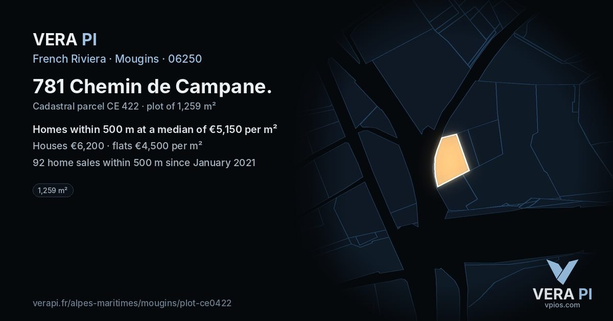781 Chemin de Campane, Mougins at night – the plot lit, the parcels around coloured by the prices near them