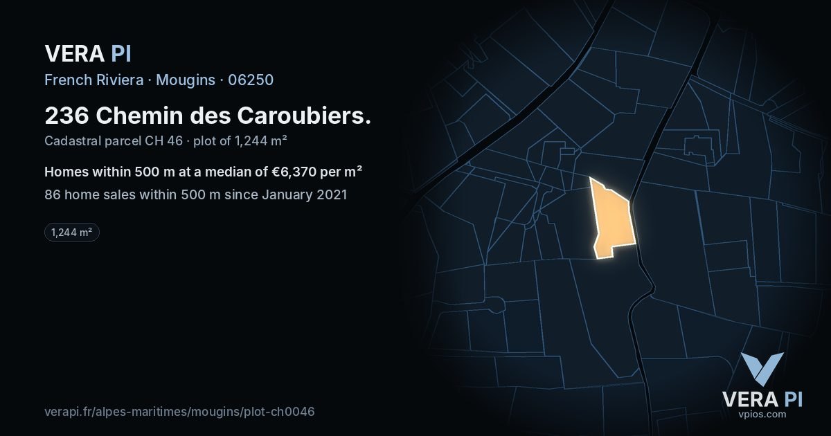 236 Chemin des Caroubiers, Mougins at night – the plot lit, the parcels around coloured by the prices near them