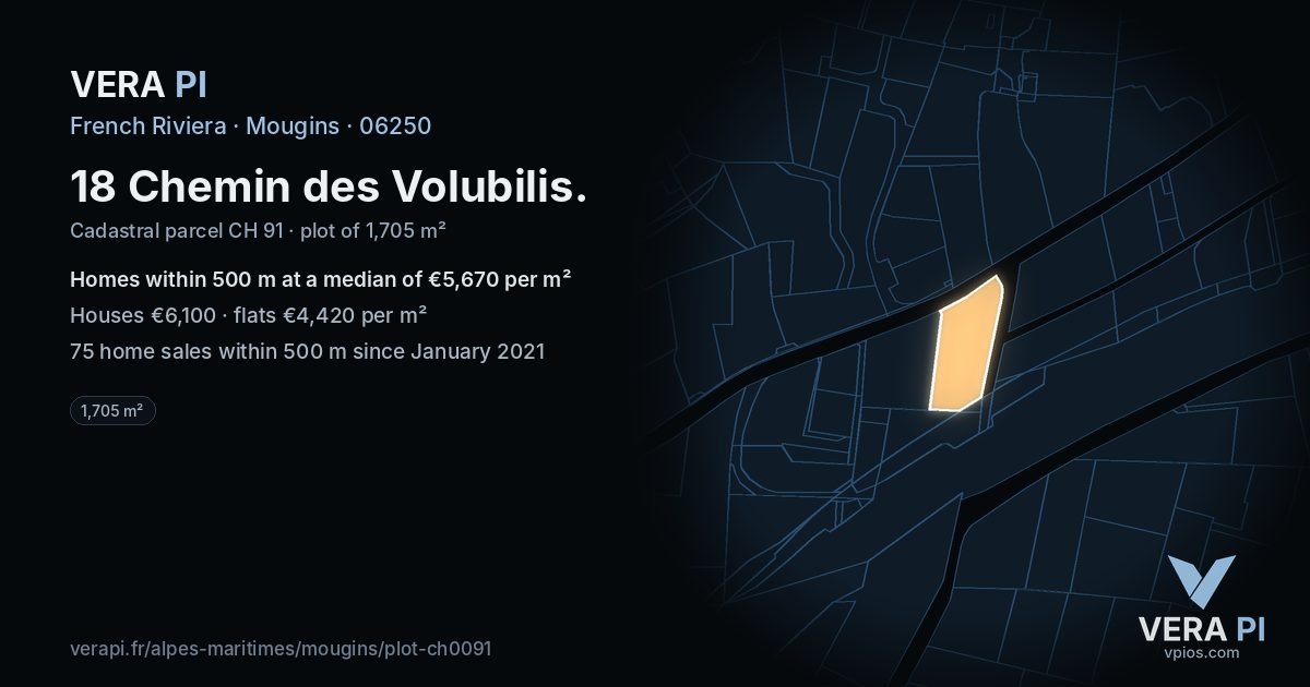 18 Chemin des Volubilis, Mougins at night – the plot lit, the parcels around coloured by the prices near them