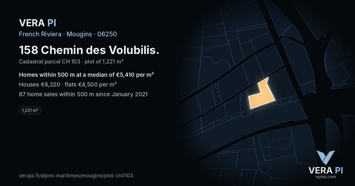 158 Chemin des Volubilis, Mougins at night – the plot lit, the parcels around coloured by the prices near them