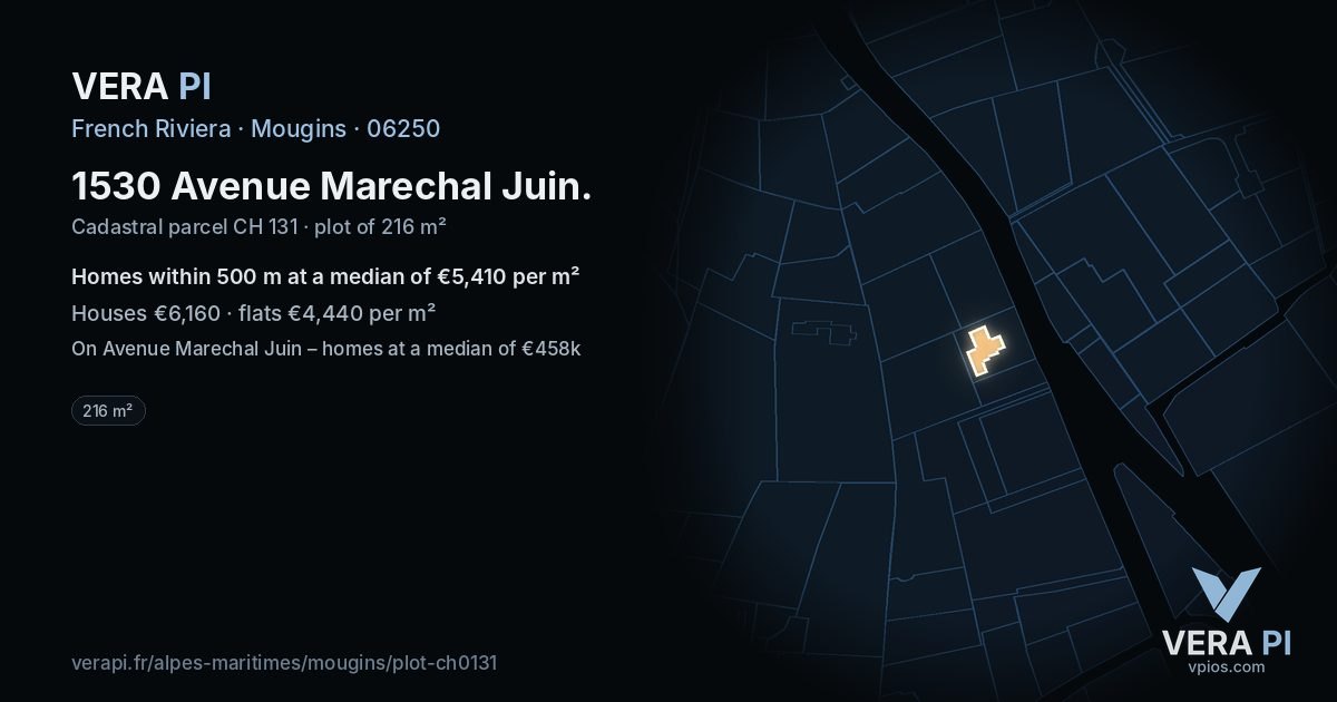 1530 Avenue Marechal Juin, Mougins at night – the plot lit, the parcels around coloured by the prices near them