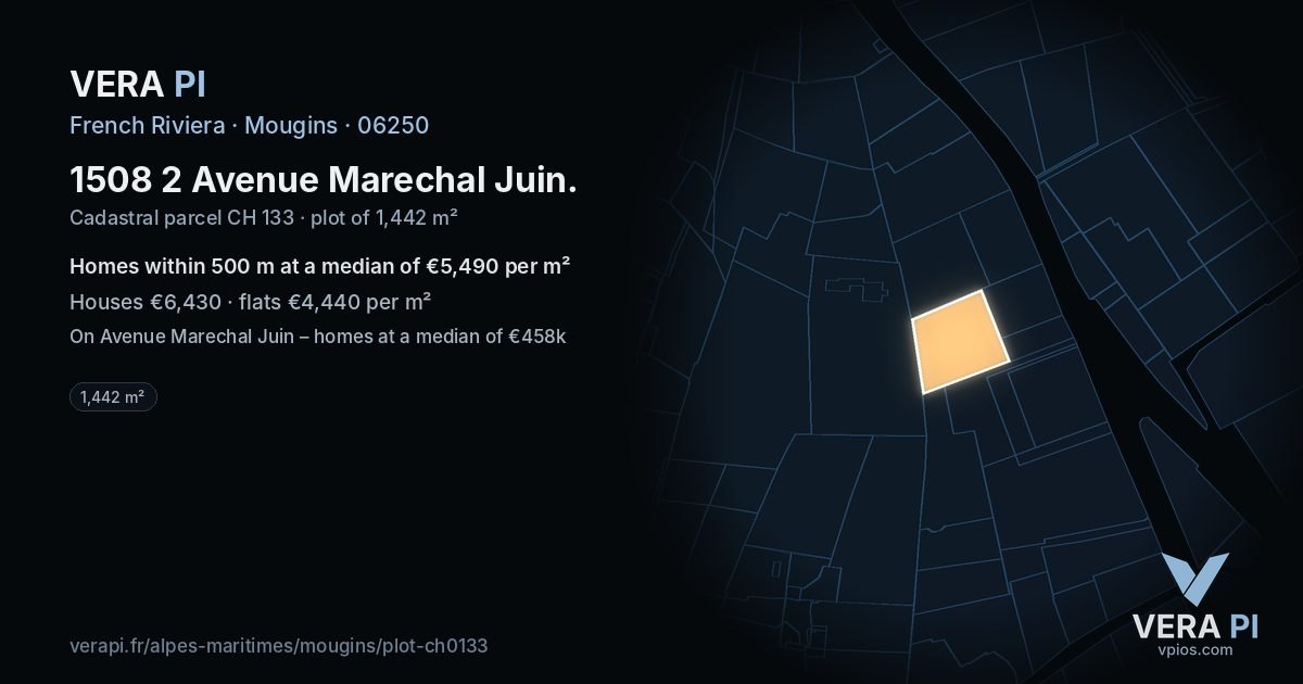 1508 2 Avenue Marechal Juin, Mougins at night – the plot lit, the parcels around coloured by the prices near them