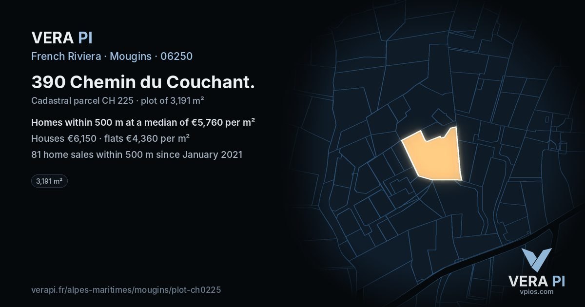 390 Chemin du Couchant, Mougins at night – the plot lit, the parcels around coloured by the prices near them