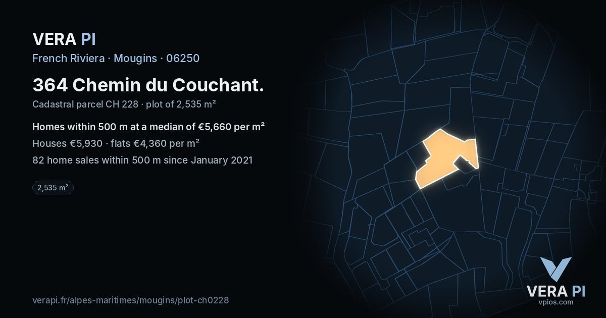 364 Chemin du Couchant, Mougins at night – the plot lit, the parcels around coloured by the prices near them