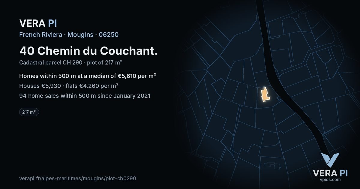 40 Chemin du Couchant, Mougins at night – the plot lit, the parcels around coloured by the prices near them