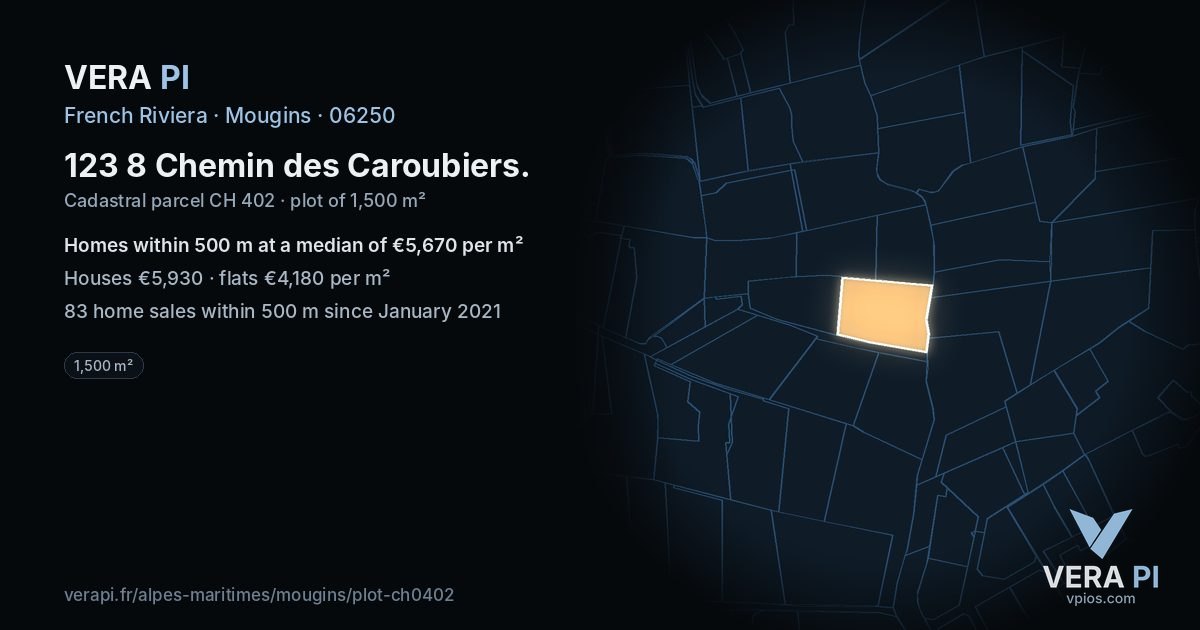 123 8 Chemin des Caroubiers, Mougins at night – the plot lit, the parcels around coloured by the prices near them