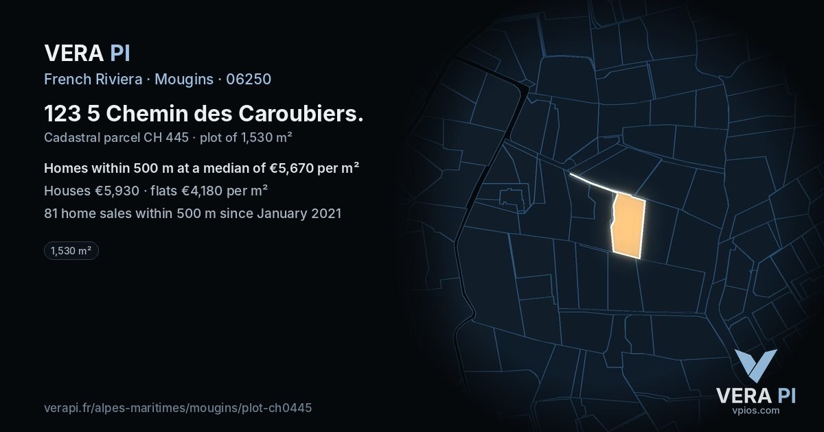 123 5 Chemin des Caroubiers, Mougins at night – the plot lit, the parcels around coloured by the prices near them
