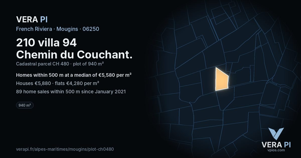 210 villa 94 Chemin du Couchant, Mougins at night – the plot lit, the parcels around coloured by the prices near them