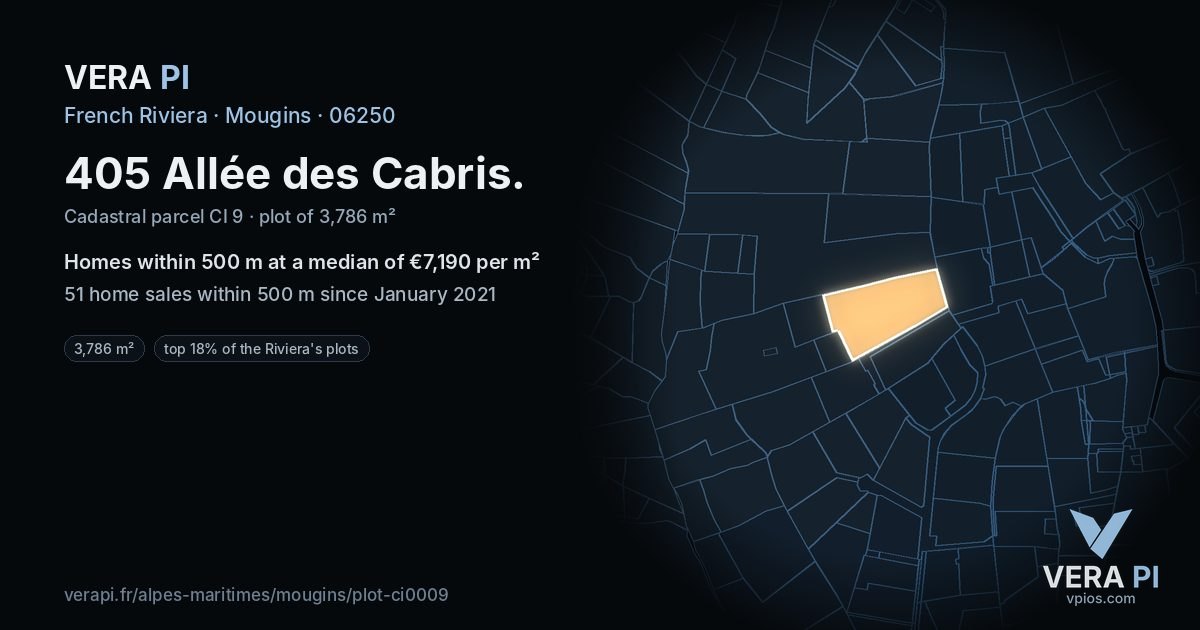 405 Allée des Cabris, Mougins at night – the plot lit, the parcels around coloured by the prices near them