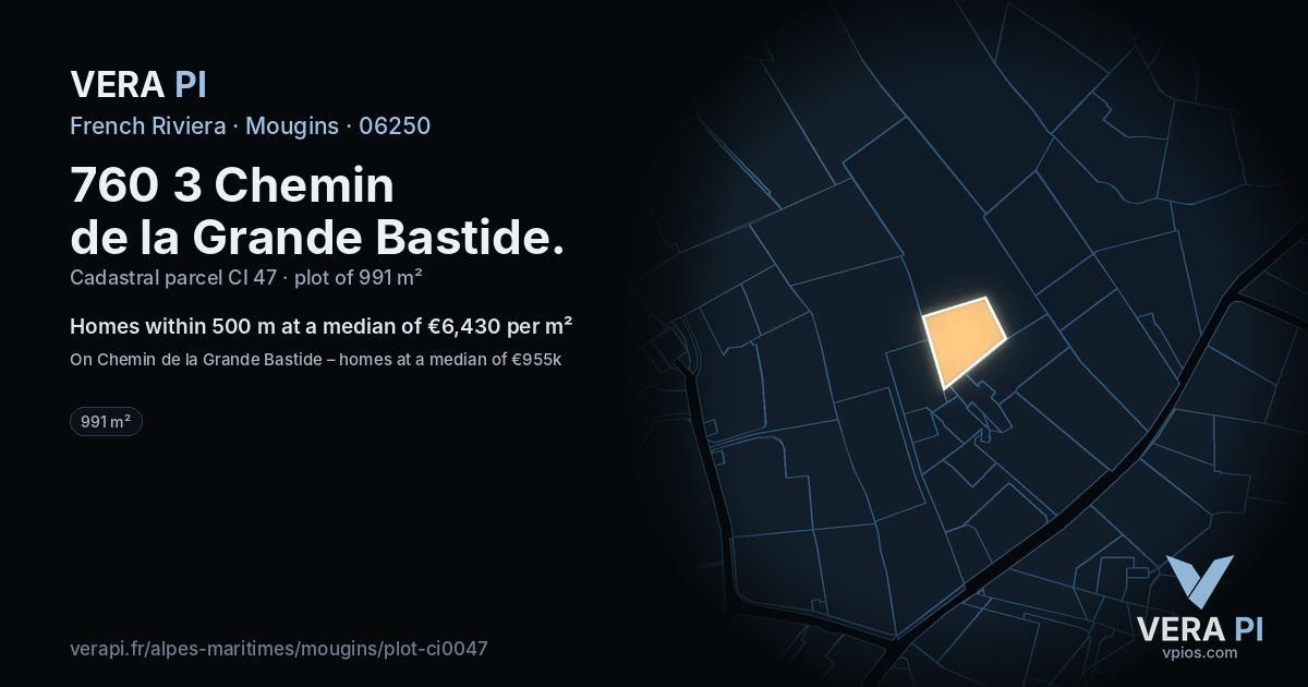 760 3 Chemin de la Grande Bastide, Mougins at night – the plot lit, the parcels around coloured by the prices near them